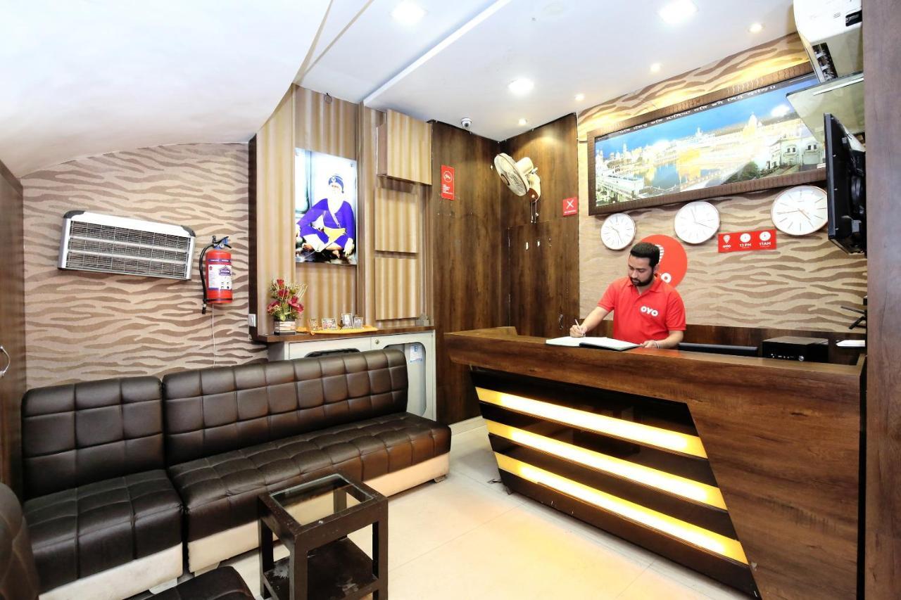 Oyo 7447 Grand Park Hotel Amritsar Buitenkant foto